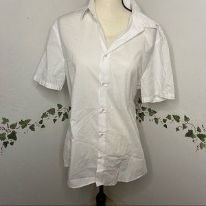 H & M large white top